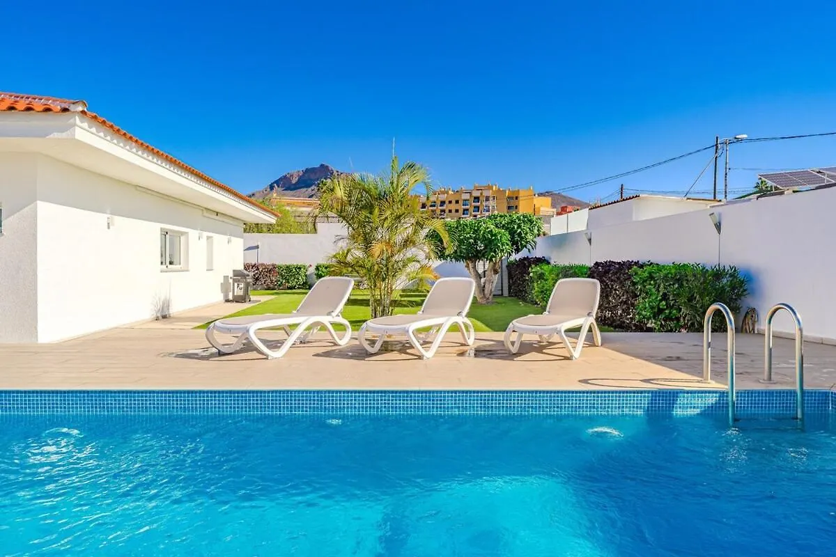 Villa Ave Del Paraiso Arona  Spain